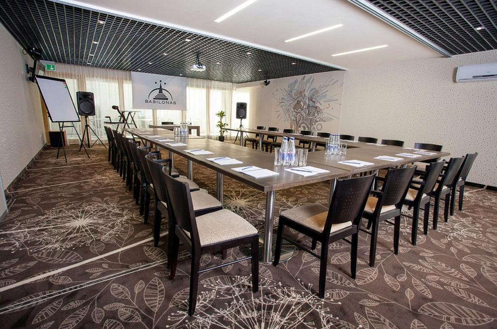 Hotel Babilonas Κάουνας Εξωτερικό φωτογραφία